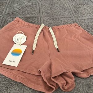 NWT Vuori Sunnyside Short XS
